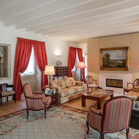 Hotel Paco De Vitorino 4*